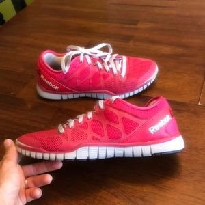 Reebok Zrated shoes in excellent condition!!